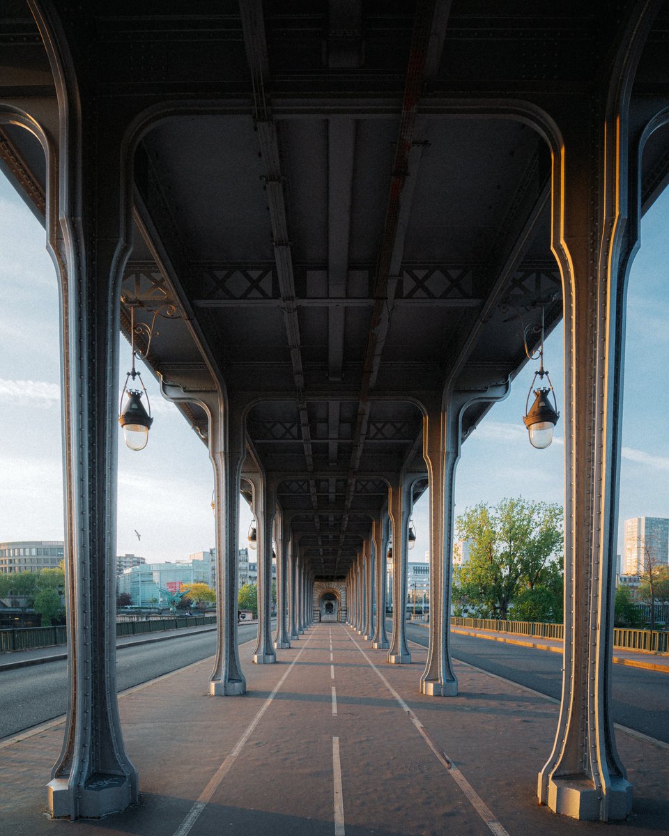 michaelboegl's tweet image. Strolling through Paris 🚶🏻