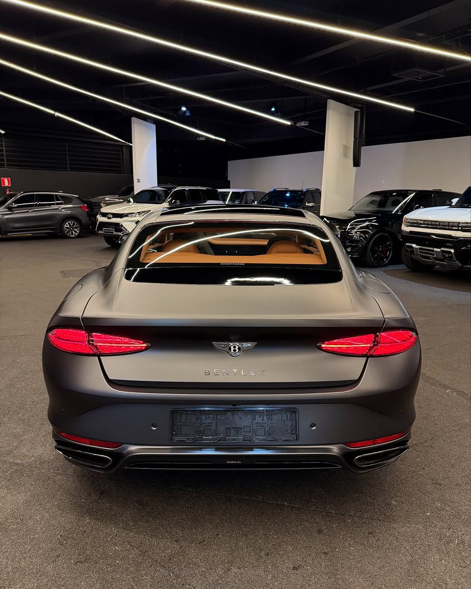 Bentley Continental GT🩶🖤