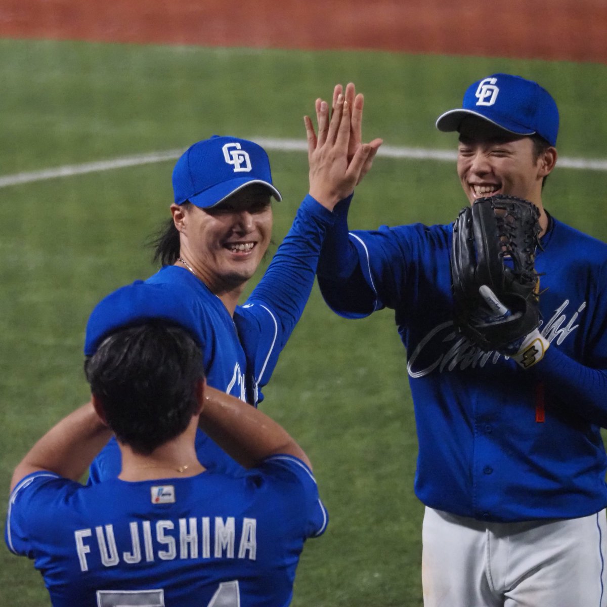 tzk_not_bf's tweet image. 岡林さんの笑顔が最高なんですよ
#齋藤綱記 #岡林勇希 #藤嶋健人