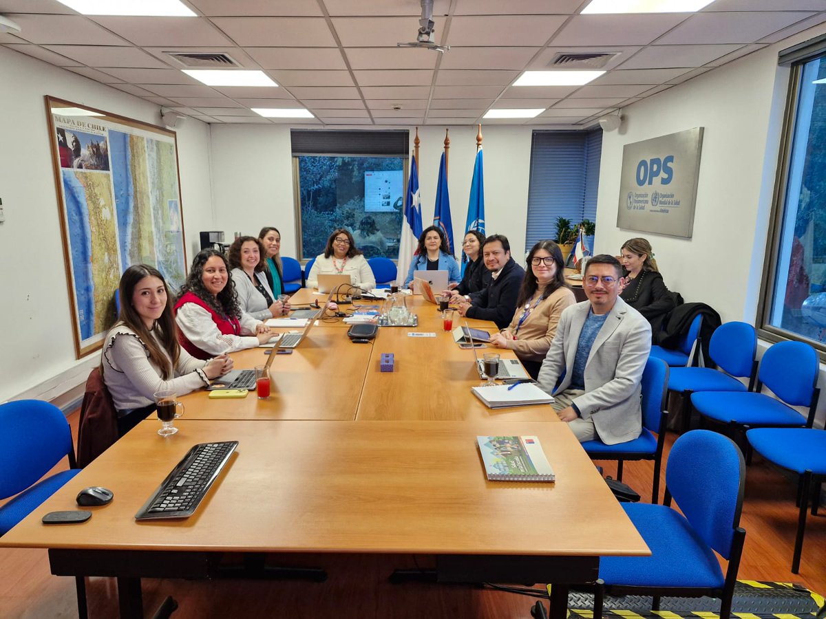 opsomschile's tweet photo. Asesora Regional para Diabetes Dra. Carmen Antini  junto a Representante de OPS/OMS 🇨🇱  sostienen encuentro con @ministeriosalud y expertas/os nacionales, para avanzar en elaboración de vía clínica de diabetes, en el marco de Mejor Atención para la ENT, iniciativa @DirOPSPAHO https://t.co/yzsO48ppId