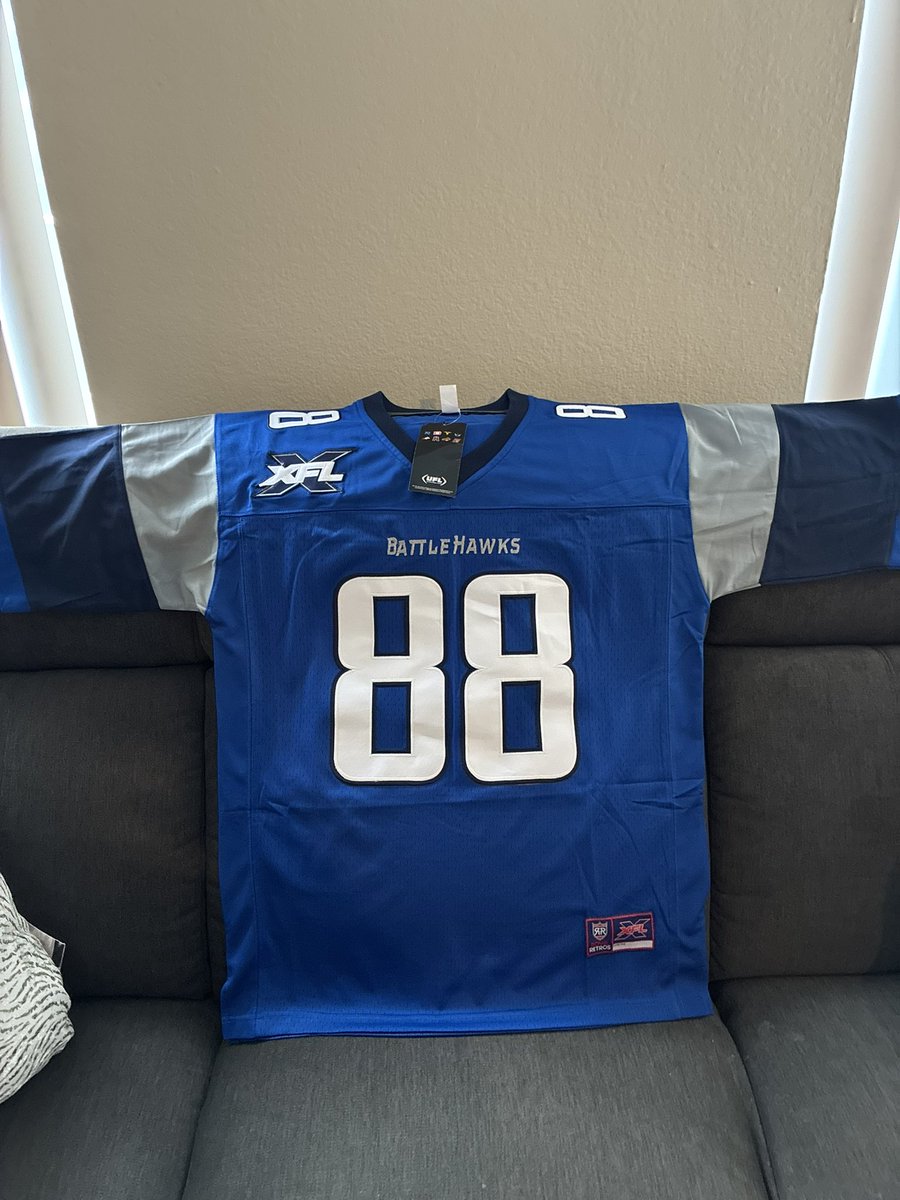 guttaruG3's tweet image. Another one 👀😬 @RoyalRetros 

#UFL
#Battlehawks