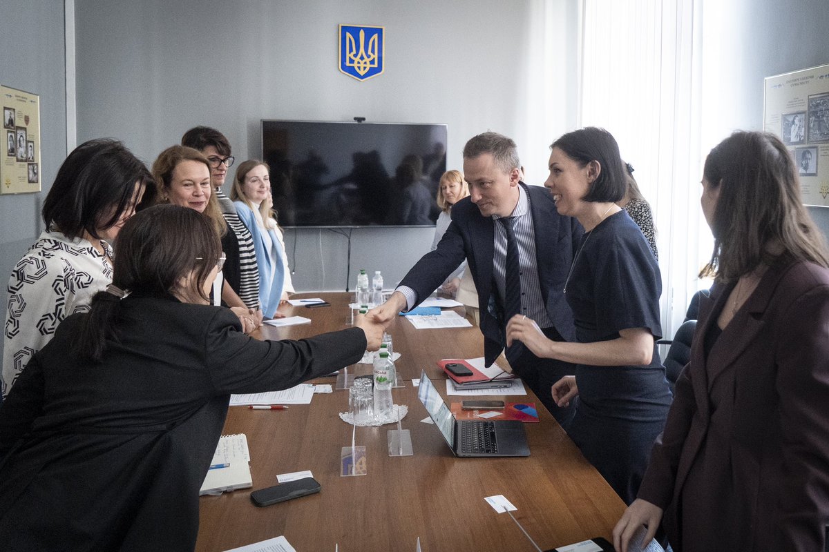 Мінекономіки tweet media