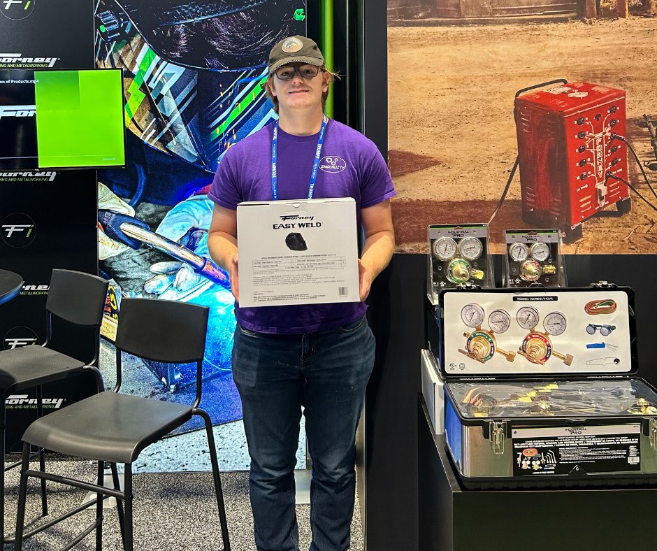 forneyind's tweet photo. #FABTECH2025 Day 3 is officially underway! Booth# B35060 is ready to go with Forney products for you to try!
Big thanks to Codie Aljets and thank you to everyone else that has stopped by thus far!
#ForneyInd #IndustrialPro #FABTECH #TradeShow #ProductShowcase #Welding https://t.co/Od2xgw7smm