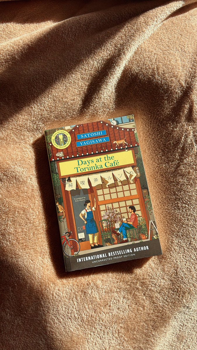 em_digs_books tweet media