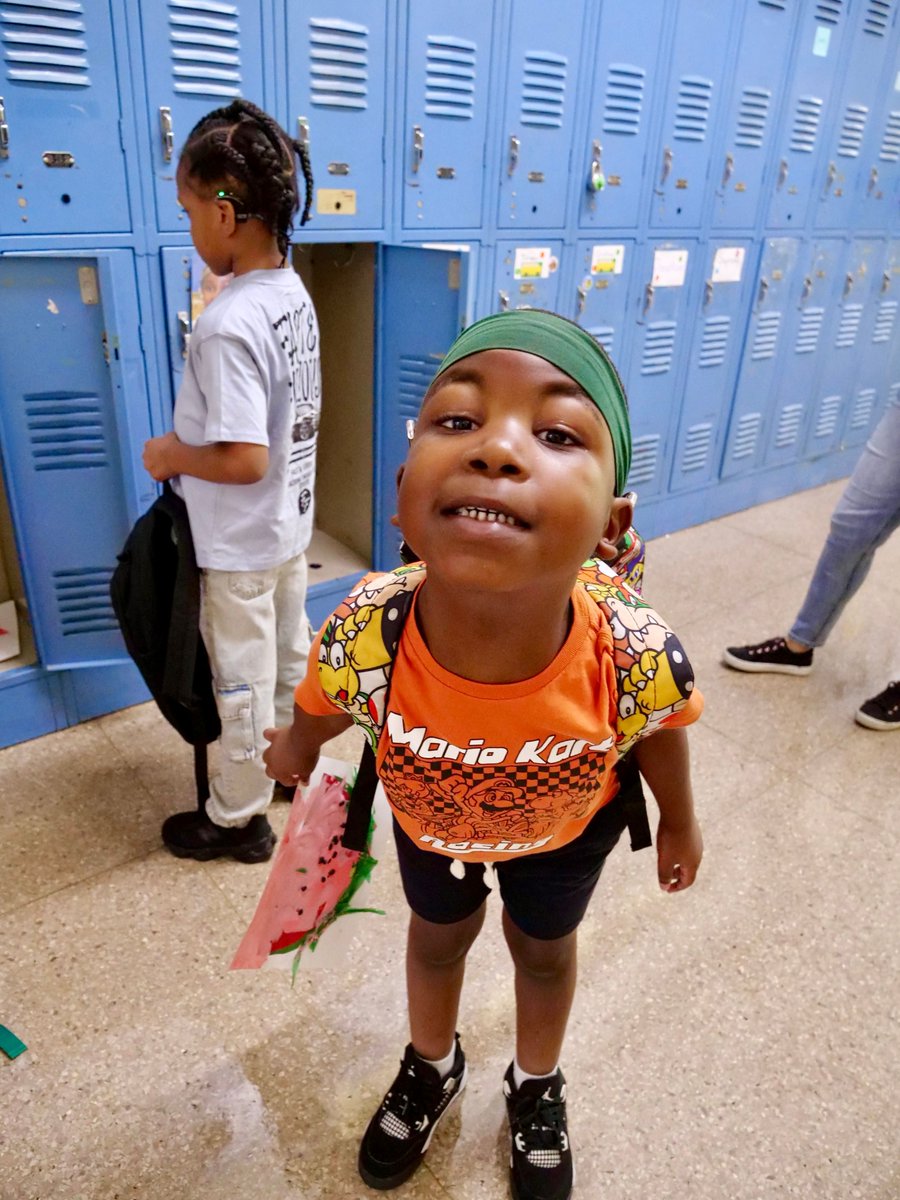 sfdesales's tweet photo. A new school year means new memories, new adventures, and lots of FUN!😊✨ https://t.co/9txqPQ6dq3