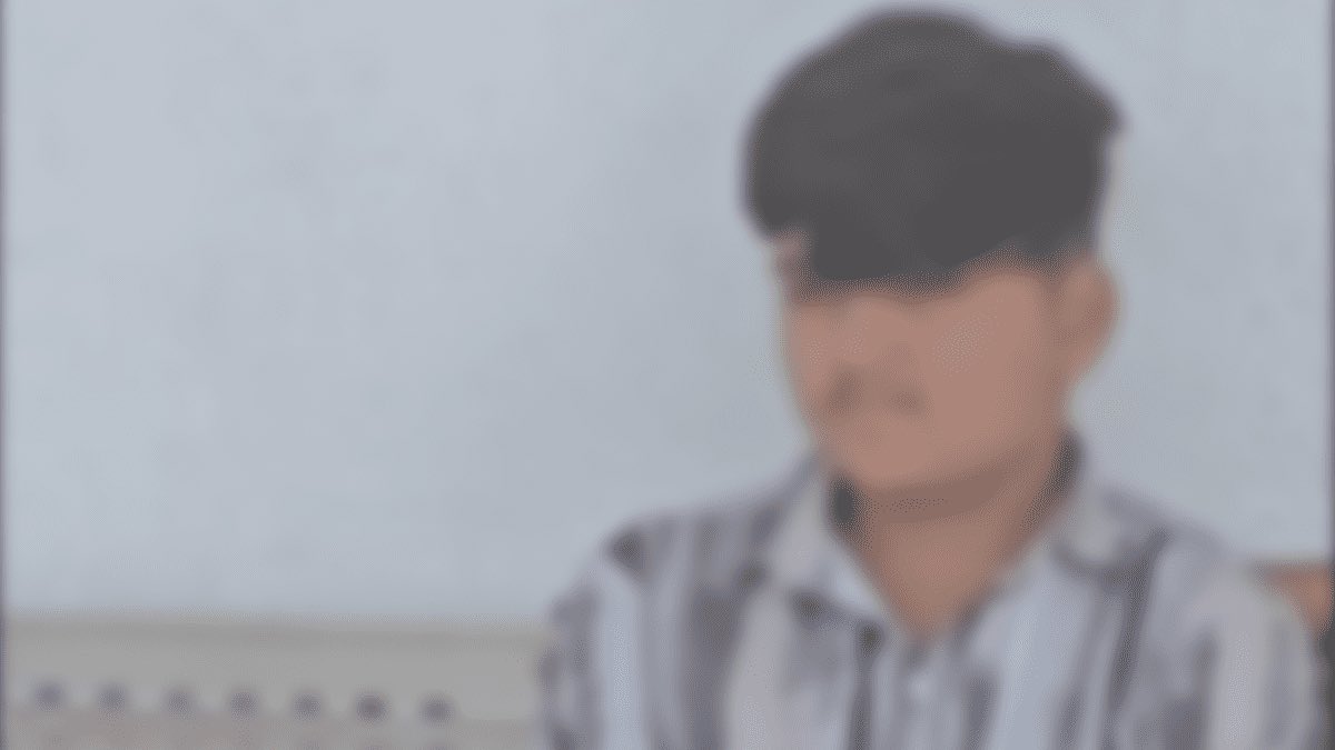 MaktoobMedia's tweet photo. The Gujarat Police is facing sharp criticism after Congress state working committee president and MLA @jigneshmevani80 demanded accountability over the alleged custodial torture of a 17-year-old Muslim boy in Botad district, who is now battling for his life due to kidney failure in an Ahmedabad hospital.

https://t.co/WVj1O70408