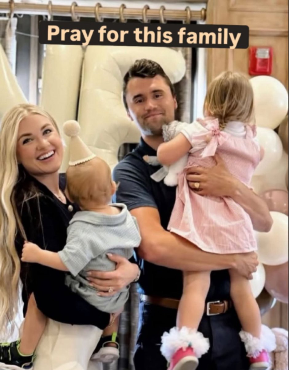 atensnut's tweet image. R. I. P.  Charlie Kirk.  Pray for his family. 🙏🏻💔