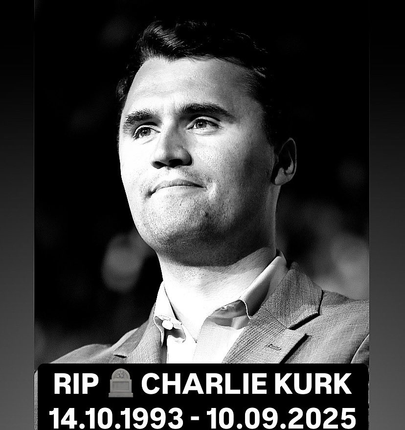 DamaDeFerroTV's tweet photo. Descanse em paz, grande Charlie Kirk, mais uma vítima do fascismo progressista. 

São cúmplices do assassino: os bilionários globalistas que financiam o banditismo identitário, a velha imprensa militante e seus jornalistas de aluguel, que passam pano para assasinos em nome da “causa”, os juízes e promotores que com suas decisões mostram que bandidos com motivação woke ou integrantes da mentira “grupos historicamente vulneráveis” serão tratados com benevolência e , claro, o partido democrata e seus congêneres pelo mundo, que organizam e mantém coeso todos os demais cúmplices.