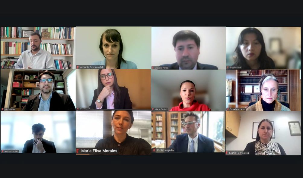 #Noticia |  Seminario internacional abordó desafíos jurídicos de la crisis climática y la sostenibilidad en <a href="/derechouach/">Derecho U. Austral de Chile</a> 

Leer en ➡️ derecho.uach.cl 

#derechouach #uach #valdivia #puertomontt <a href="/doe_cl/">DOE</a>