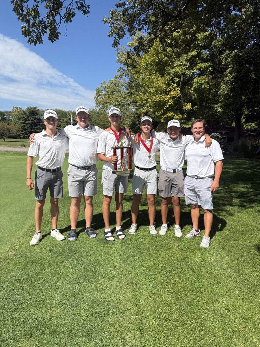 Troy Golf tweet media