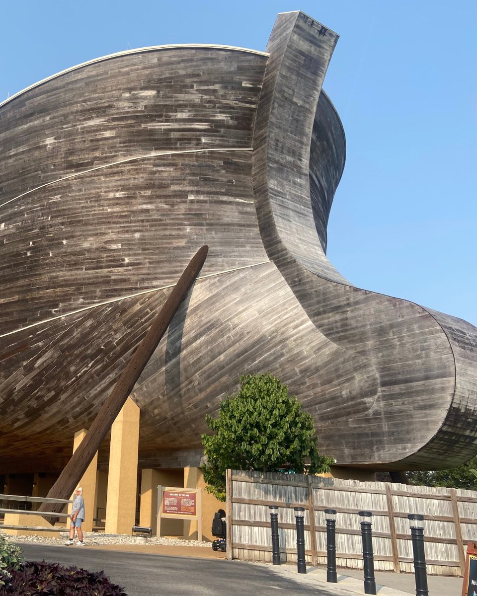 🎶🙏 We were so honored to be a sponsor of the 40 Days of Christian Music Festival at the Ark Encounter! What an unforgettable journey—40 days filled with powerful worship, incredible shows, and hearts lifted in gratitude to Jesus that wrapped up on Saturday, 9/6/25. 💙 We’re