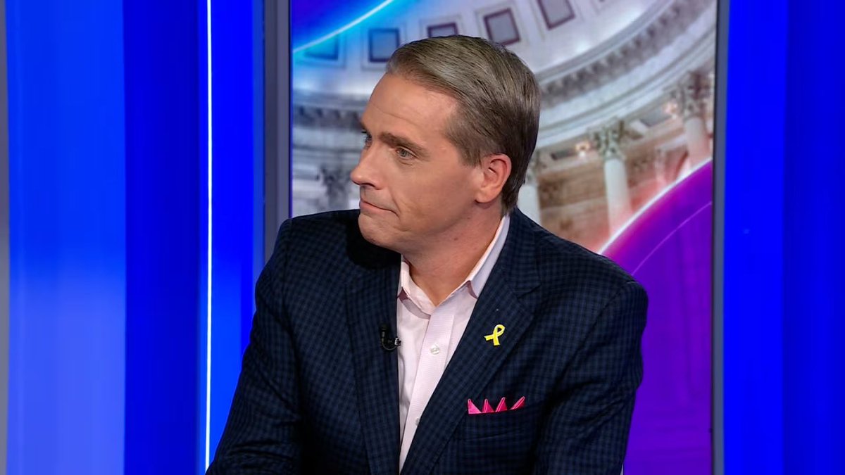 MarioNawfal's tweet photo. 🇺🇸 SCOTT JENNINGS: KIRK WAS ENORMOUSLY COURAGEOUS

Scott Jennings called Charlie Kirk “one of the most unique and special people in the conservative movement.”

He said Kirk inspired people to enter politics who might not have otherwise gotten involved.

Jennings remembered him as “a Godly person,” “unapologetic about his views,” and someone who made people move when he spoke.

Source: CNN