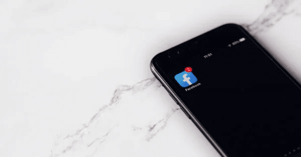 The Facebook algorithm decides what content billions of people view every day.

And you can influence it to get more followers, reach, and customers.

Here's how the algorithm works, and how to make it work for you. 🧠 

bit.ly/467VsPe