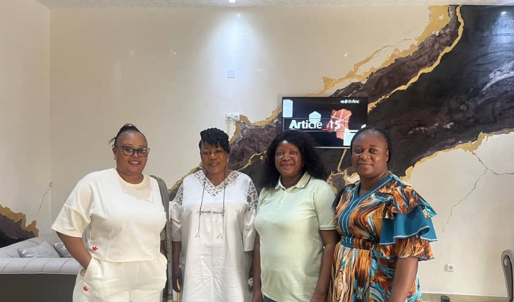 Rencontre cet après-midi à Mbuji Mayi en prélude du Forum national genre entre les ministres provinciales du genre de Kinshasa et Maï-Ndombe
<a href="/GenreRDC/">Ministère du Genre Famille et Enfant</a> <a href="/DynafecrdcO/">Dynafecrdc officiel</a> <a href="/CarineKanku4/">Carine Kanku</a>