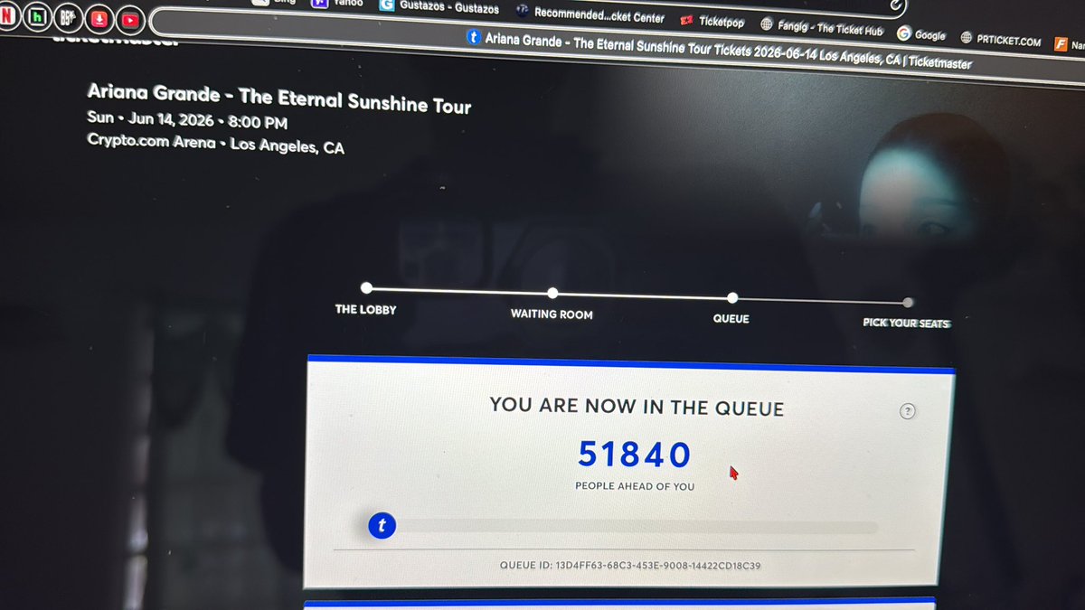 appleGeekPR's tweet image. Well no #Arianagrandetickets for me…
Capacity…20K🫩