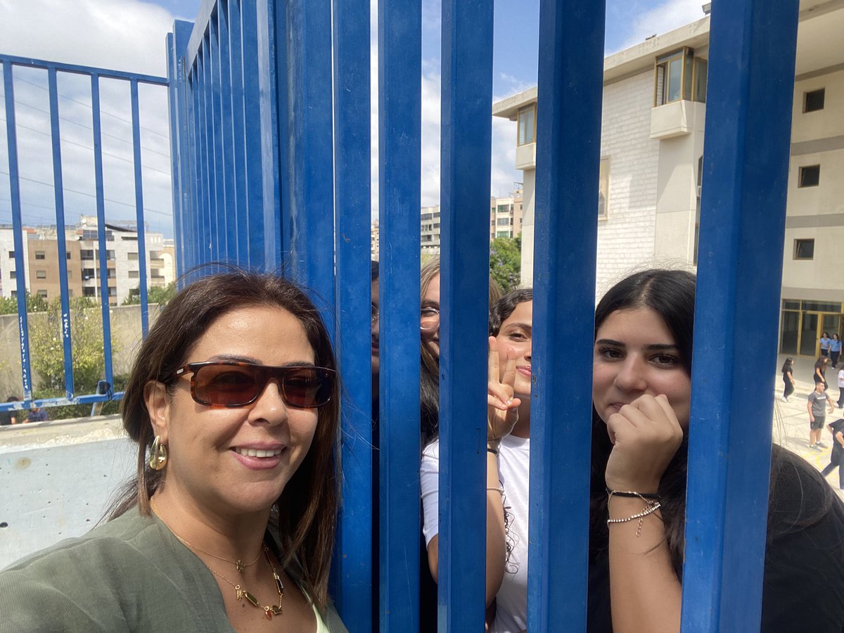 Different building ,same bond.Once an advisor ,always a mentor ❤️ <a href="/Hhhsinfo/">Houssam Hariri HS</a>