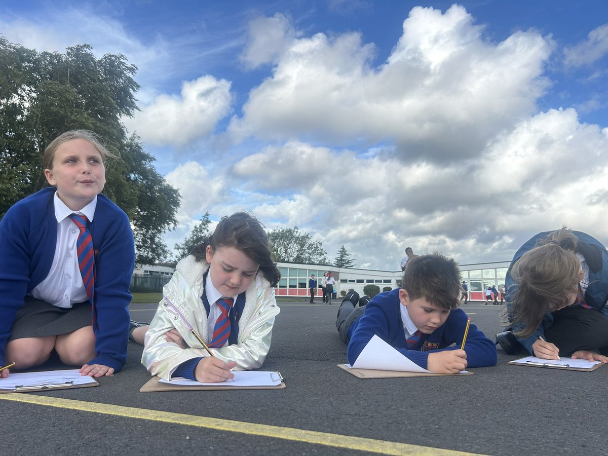 Miss Stratton tweet media