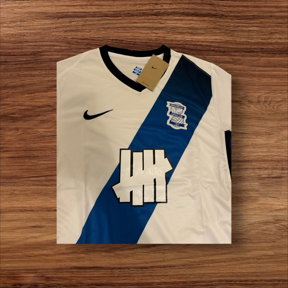 Birmingham City Away Shirt 25/26 Men’s Size L

£18.28 currently

3 bids

Ends Wed 10th Sep @ 9:01pm

ebay.co.uk/itm/4061904448…

#ad #bcfc #kro