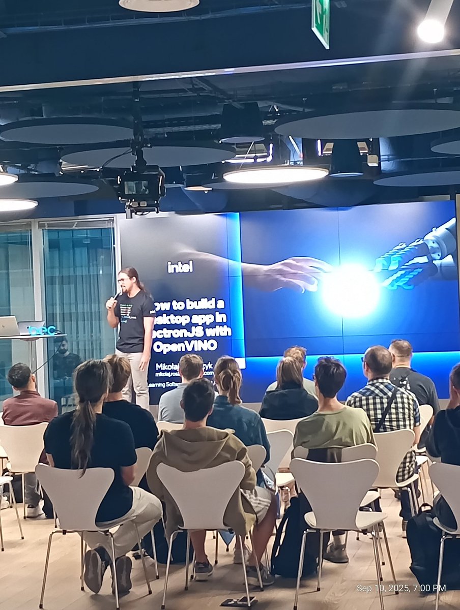 warsawjs's tweet image. 🚀 #WarsawJS meetup #130 is underway! We’re kicking it off with “How to Create a Desktop Application in ElectronJS with OpenVINO” by Mikołaj Roszczyk. Let’s go! 🔥 #ElectronJS #OpenVINO #WebDev #JavaScript