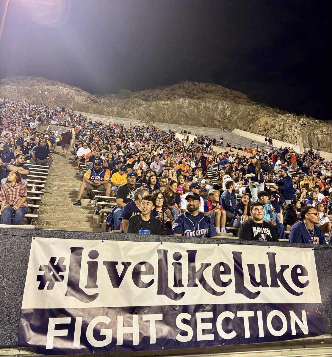 Babe Laufenberg (@babelaufenberg) on Twitter photo We welcomed the El Paso Border Youth Athletic Association to the Luke Laufenberg Fight Section this past Saturday. 50 kids were treated to tickets, hot dog, soft drink and a water. And…a 42-17 Miners win! We welcomed the El Paso Border Youth Athletic Association to the Luke Laufenberg Fight Section this past Saturday. 50 kids were treated to tickets, hot dog, soft drink and a water. And…a 42-17 Miners win!