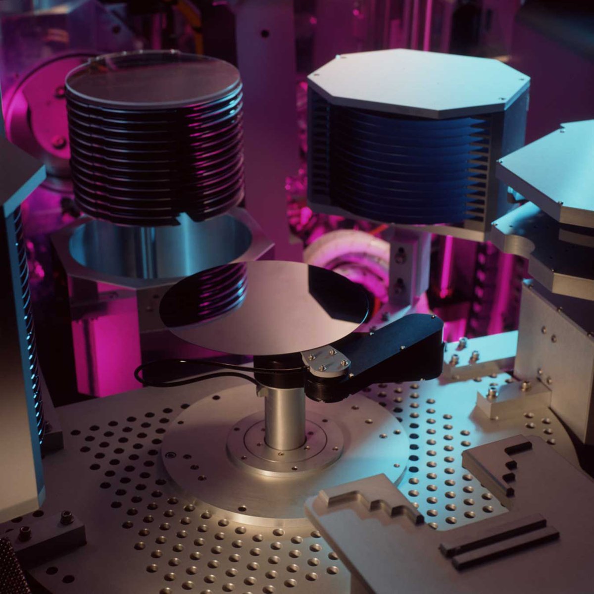 Introducing the Axcelis GSD Ovation™ ES—engineered for advanced substrates, delivering high current precision with flexible, efficient wafer handling and superior beam power. Optimize performance with unmatched reliability and innovation. More info: hubs.li/Q03HPWLx0