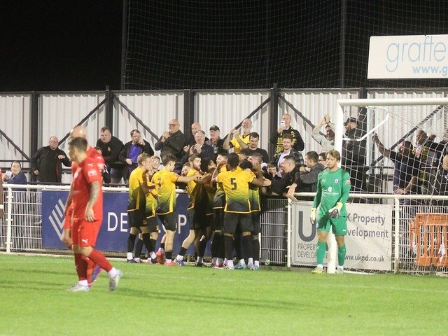 Local Bus Driver (@localbusdriver) on Twitter photo Another draw at The Lane, as <a href="/BTFC/">Billericay Town FC</a> get a 92nd min equaliser to get a share of the points in a 2-2 draw with <a href="/cheshuntfcscore/">Cheshunt FC</a> in the Premier Division of the <a href="/IsthmianLeague/">The Pitching In Isthmian League</a> . A few photos 📸 now on Flickr.. flickr.com/gp/localbusdri… Another draw at The Lane, as <a href="/BTFC/">Billericay Town FC</a> get a 92nd min equaliser to get a share of the points in a 2-2 draw with <a href="/cheshuntfcscore/">Cheshunt FC</a> in the Premier Division of the <a href="/IsthmianLeague/">The Pitching In Isthmian League</a> . A few photos 📸 now on Flickr.. flickr.com/gp/localbusdri…