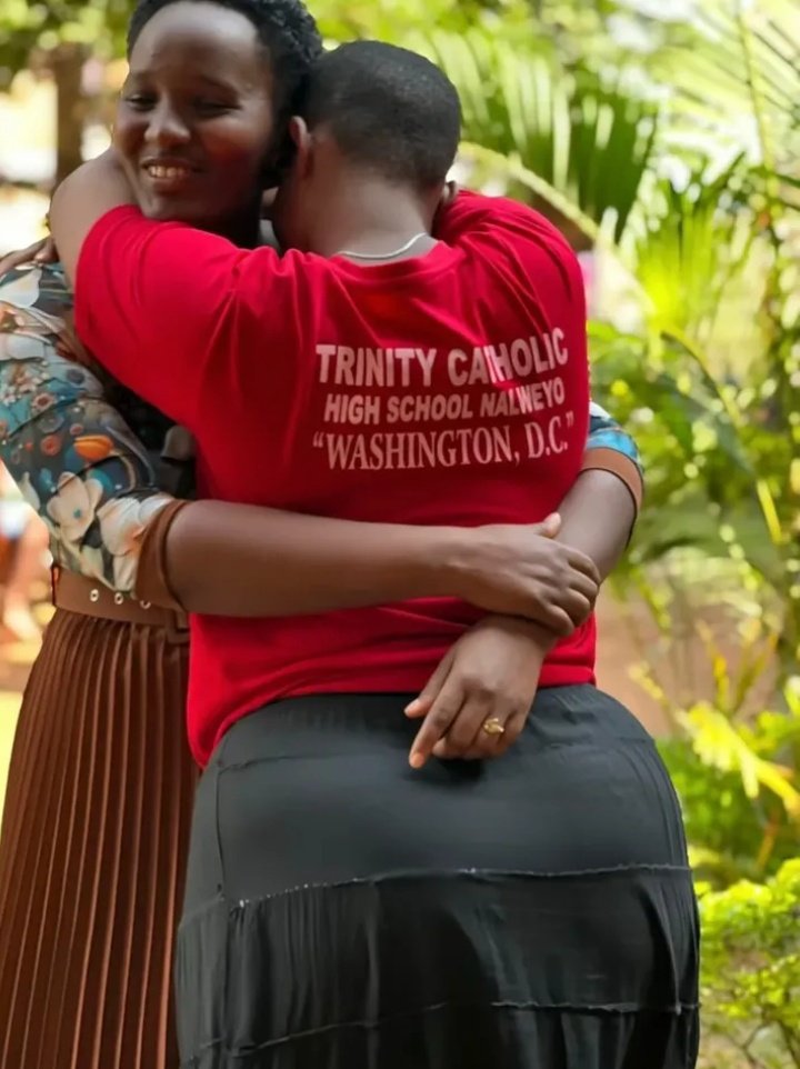 𝑨𝑵𝑶𝑵𝒀𝑴𝑶𝑼𝑺 tweet media