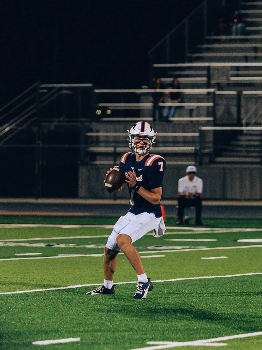 First 3 games!! Excited to see what the rest of this season will bring. 
hudl.com/v/2Sdhqp 
<a href="/aaroncrone11/">Aaron Crone</a> <a href="/CoachReyes_/">Johnathan Reyes</a> <a href="/CoachC_Arreola/">Caleb Arreola</a> <a href="/RooseyFB/">Eastvale Roosevelt Football</a> <a href="/Throw_2_Win/">Coach Sam Fisher</a> <a href="/QBCatalano/">Anthony Catalano</a> <a href="/qbhank19/">Hank Bachmeier</a>