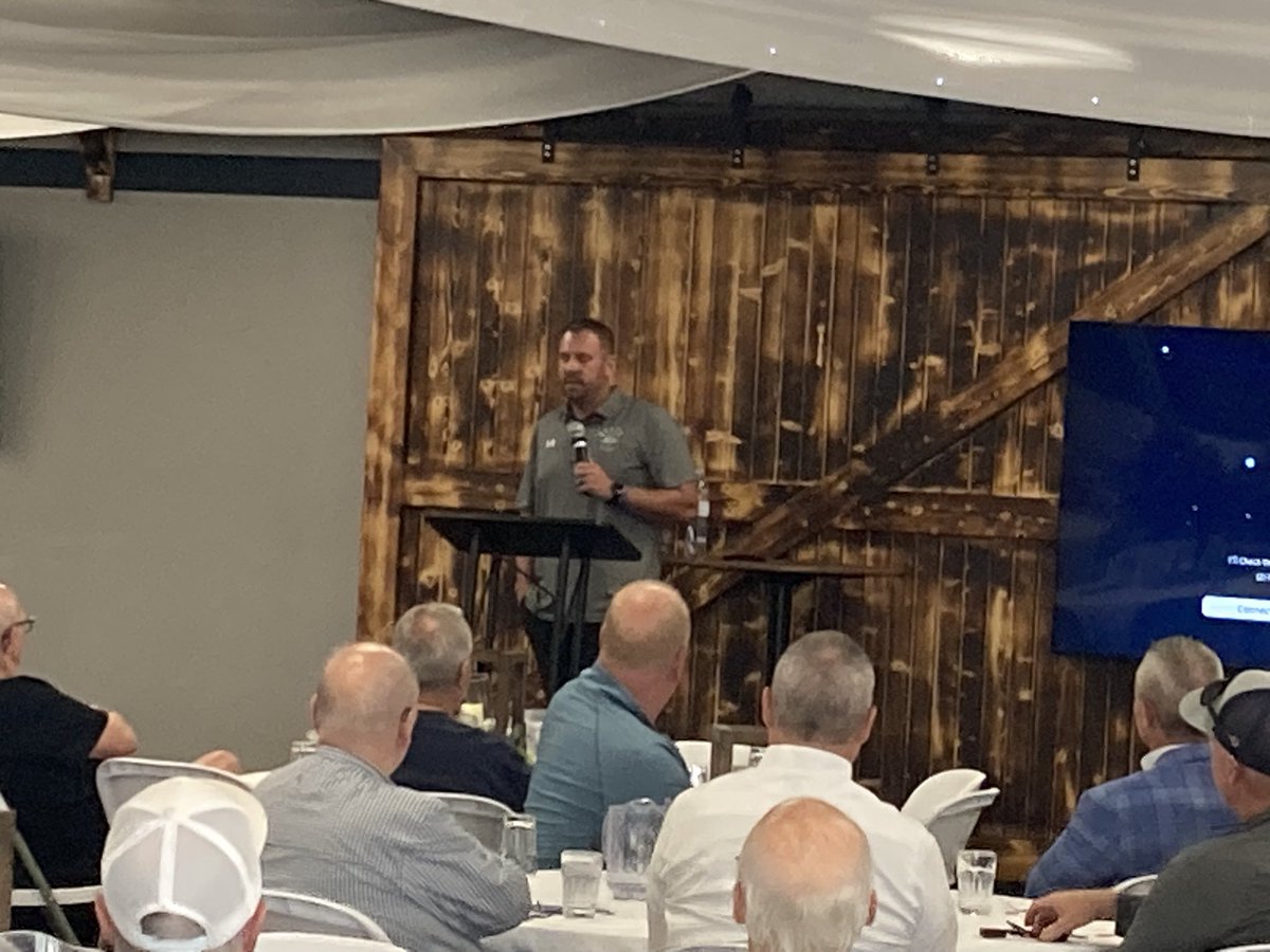 ESPN 101.5FM, AM1570 (@1015fm1570am) on Twitter photo π<a href="/YanktonQBclub/">Yankton Quarterback Club</a> π
Today at Yankton QB Club, we heard from <a href="/GoJacksFB/">SDSU Football</a> Coach <a href="/CoachDtjackson/">Dan Jackson</a> ! π<a href="/YanktonQBclub/">Yankton Quarterback Club</a> π
Today at Yankton QB Club, we heard from <a href="/GoJacksFB/">SDSU Football</a> Coach <a href="/CoachDtjackson/">Dan Jackson</a> !