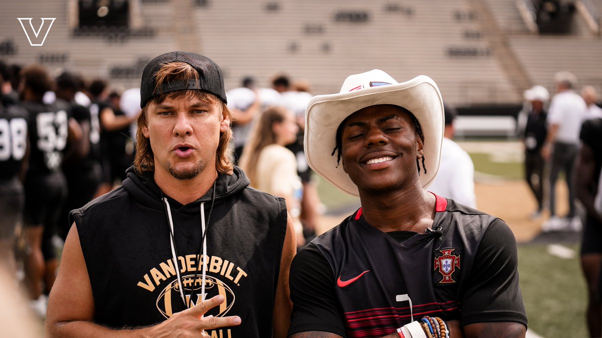 Shoutout to <a href="/ishowspeedsui/">Speed⭐️</a> and <a href="/TheoVon/">Theo Von</a> for pulling up ⚓️⬇️