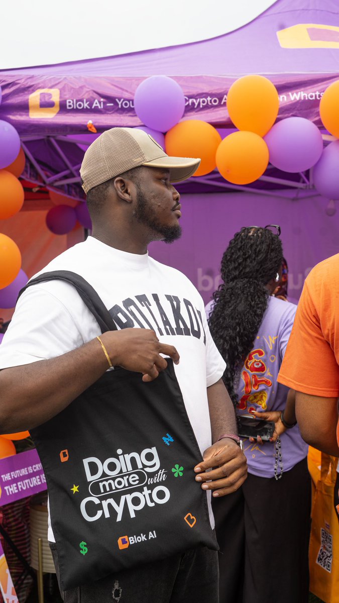 getblokai's tweet image. Community meets innovation at Bole Festival! 

Say hello to people with Blok!💸😎

#BlokAI #bolefestival