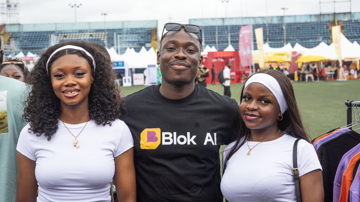 getblokai's tweet image. Community meets innovation at Bole Festival! 

Say hello to people with Blok!💸😎

#BlokAI #bolefestival