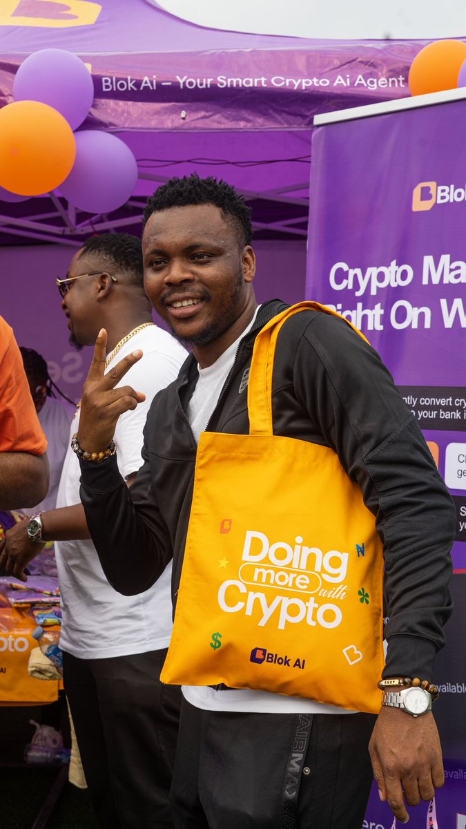 getblokai's tweet image. Community meets innovation at Bole Festival! 

Say hello to people with Blok!💸😎

#BlokAI #bolefestival