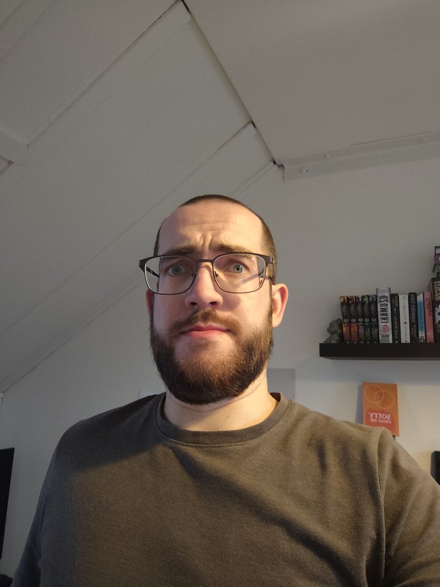 TheShelfman tweet media