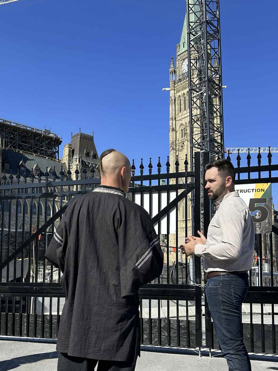 palagniuk's tweet photo. Great to welcome Kozak Siromaha to Canada’s Parliament. His Big Canadian Tour offered more than music and true Cossack energy—it carried a powerful charitable mission.

Many thanks to Vadym Goreniuk and KAZKA Entertainment for their tireless work promoting Ukrainian culture and fundraising for Ukraine’s defenders.

🇺🇦 «Ворога поборемо, беремо та й робимо!»