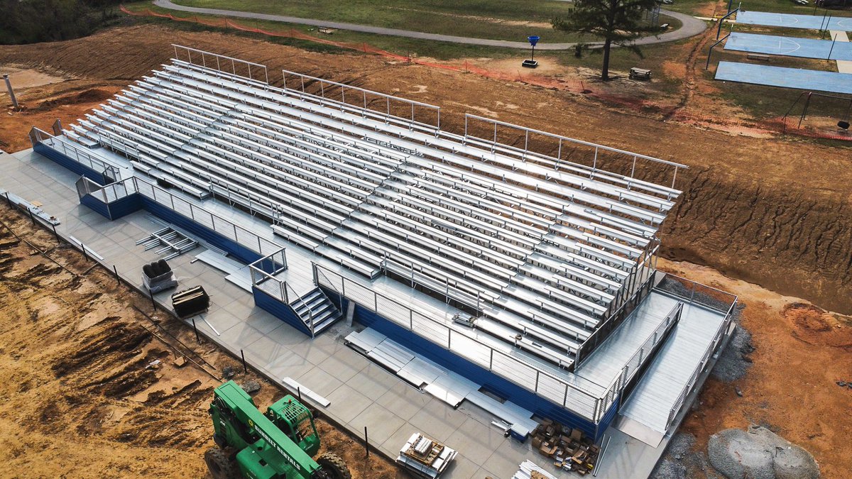 toadvineinc's tweet photo. From Blueprint to Bleachers!

What started as steel and concrete is now a finished grandstand ready to welcome fans for years to come.

We're proud to partner with Summertown High School on delivering a facility that blends durability, safety, &amp; spectator comfort.

#TeamToadvine https://t.co/yDC9RgzjIP