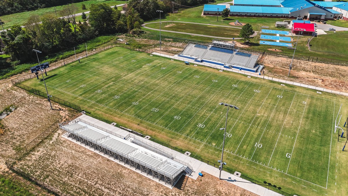 toadvineinc's tweet photo. From Blueprint to Bleachers!

What started as steel and concrete is now a finished grandstand ready to welcome fans for years to come.

We're proud to partner with Summertown High School on delivering a facility that blends durability, safety, &amp; spectator comfort.

#TeamToadvine https://t.co/yDC9RgzjIP