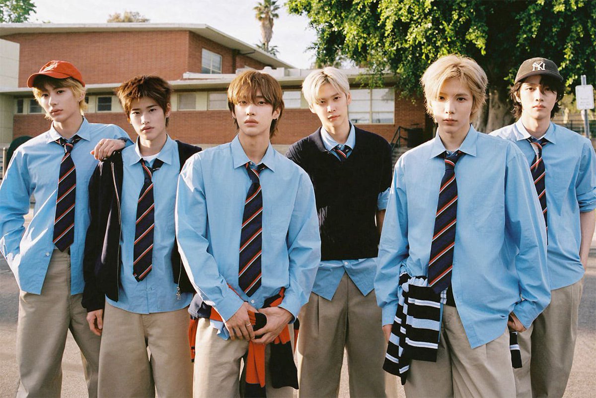 Biggest song debut by 5th generation boygroups on Spotify in 2025:

1. #CORTIS "GO!" — 739,301 🆕
2. BOYNEXTDOOR "I FEEL GOOD" — 557K
3. ZEROBASEONE  "Doctor! Doctor" — 534K
4. RIIZE "Fly Up" — 527K
5. #CORTIS "FaSHioN" — 502,964 🆕
6. ZEROBASEONE  "ICONIK" — 450K 
7. BOYNEXTDOOR