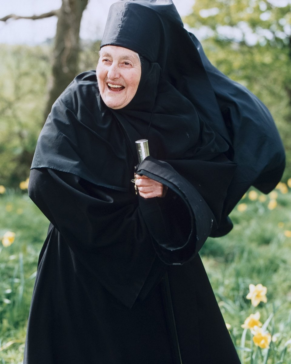 just_nikolai's tweet image. Letter to a new convert, from a 91-year-old nun:

Dear _____,

I understand that you are on the way to becoming Orthodox. I know nothing about you, beyond the fact that you are English.

Before we go any further, there is one point I should make clear. I have not been told why…