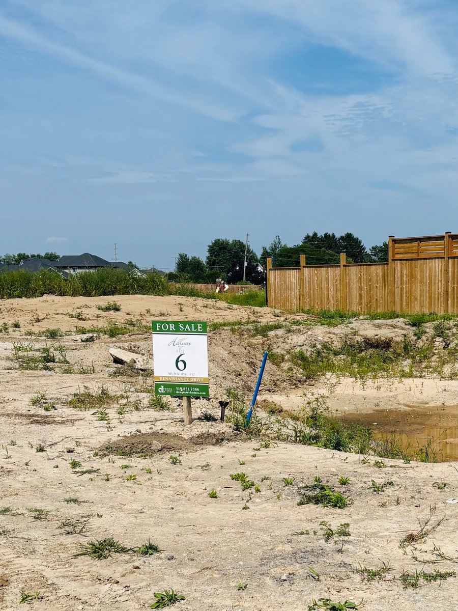 What do all these lots have in common? They’re the last roundabout lots in Harvest Run Phase 3, Stage 1! 

If you’ve been dreaming of a corner lot, this might be your opportunity!

Curious what's going to be available? Stay tuned...  call Jackie for the inside scoop
519-207-6222