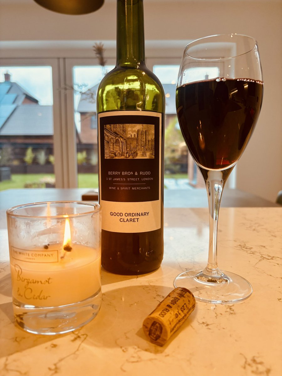 Hurrah it’s red wine and candle season. I ❤️ autumn and I love <a href="/berrybrosrudd/">Berry Bros. & Rudd</a> more…