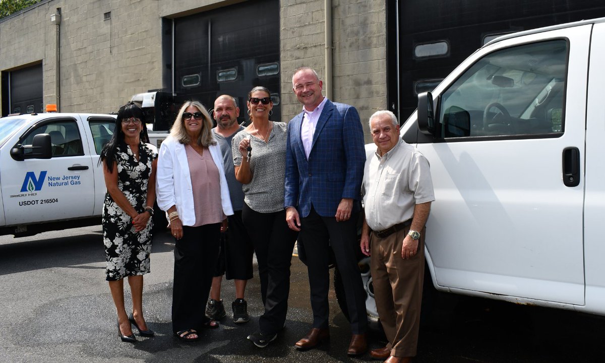 New wheels, same mission. 🚐 When Jewish Family &amp; Children's Service of Monmouth County’s delivery van fell in disrepair, our NJNG fleet team got to work — restoring one of our retired vehicles and giving it a second life. Now, they can keep delivering meals and hope to hundreds