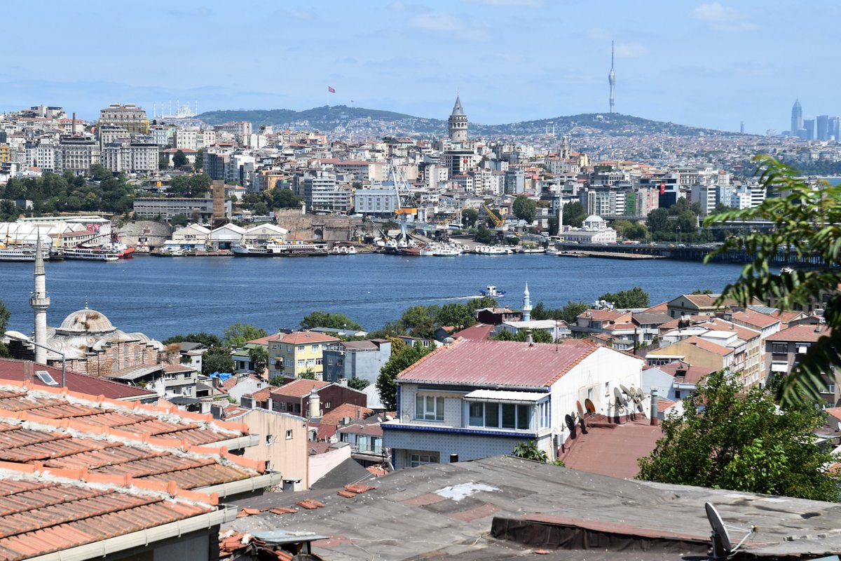 Gül Mosque (traditionally identified as “St. Theodosia”), Galata Tower and the Golden Horn from the terrace of the 16th-century Sultan Selim Mosque on the Fifth Hill of the City