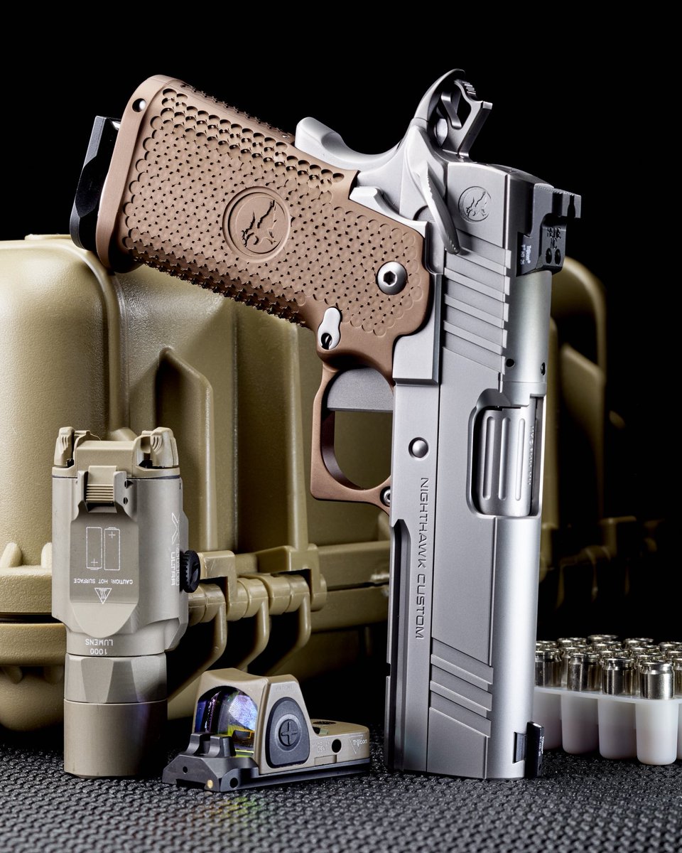 NighthawkCustom's tweet image. The TRS Commander // This one features an aggressive tanodized grip, silver DLC finish, fluted barrel hood, and I.O.S.
