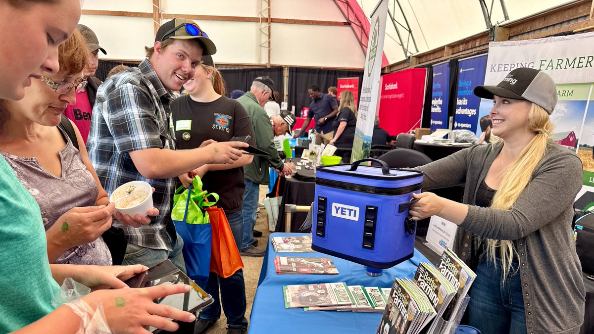 #COFS25 GIVEAWAY ALERT! 

It's a busy day at OFA Federation House, and we're loving it!

Have you entered in our draw? Fill out a survey to win a Yeti cooler bag!