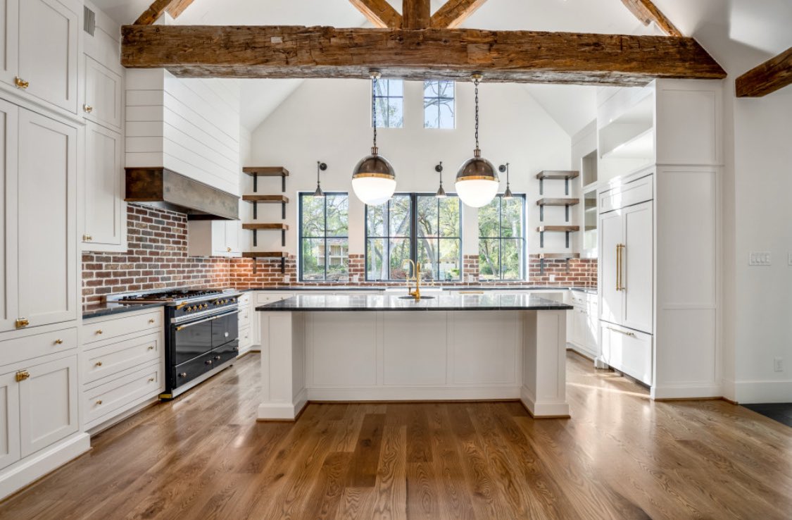 ZanderHomes's tweet photo. #WoodBeams Two Homes - Similar #Design Approach, yet Drastically Different Finishes & Styles. 

Use of #Reclaimed Natural #Beams vs 1x Wood thats lightly stained. 

Both homes feature Open #Kitchen & #Livingroom areas with Lots of Windows. 

#Design Your Home, that Precisely Fits Your Personality & Style, Exactly How You Want it, Exactly Where You Want to Live. 

#BuildOnYourLot by #ZanderHomes™️ #WeBuildWhereYouLive™️ #Houston #Texas #NewHome #Construction #CustomHomes