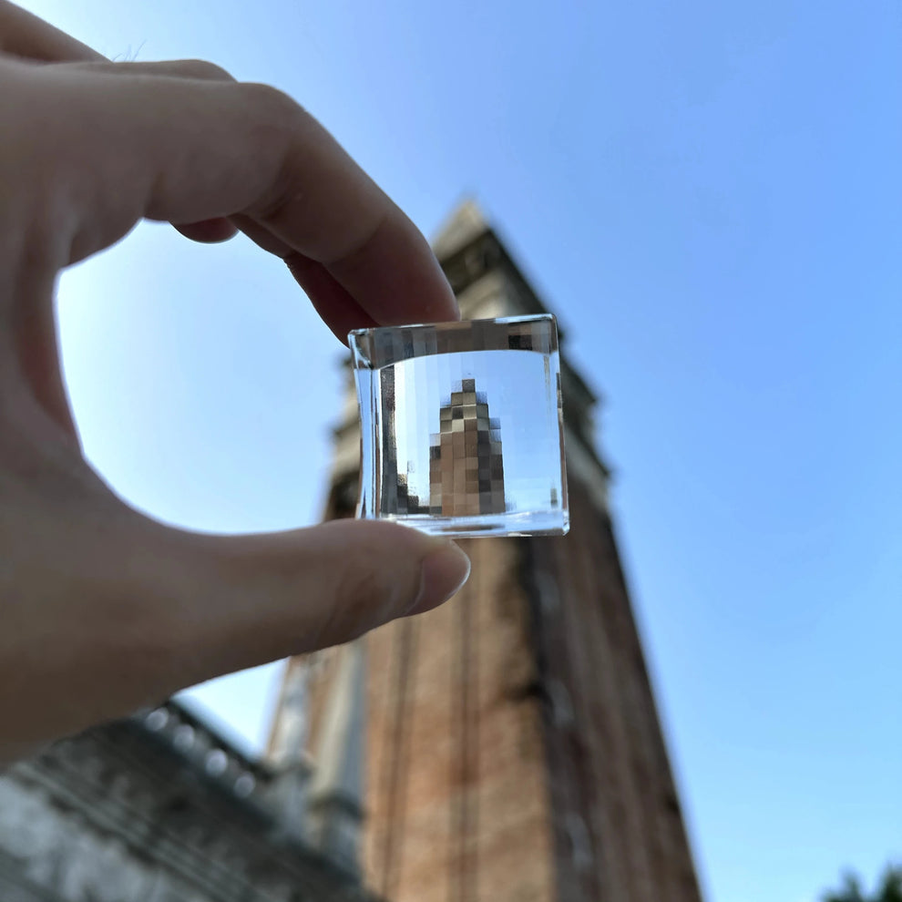 "Giveaway" 
الجائزة: Pixel Crystal ✨
طريقة المشاركة:
اعمل لايك على هذه التغريدة ❤️
الاختيار:
غدا بمنتصف الليل
سيكون عشوائي لشخص من بين الي عملوا لايك.
والاختيار باستخدام the X picker

نشكر <a href="/pixeluxe88/">PixeLuxe</a>  على توفيره الgiveaway