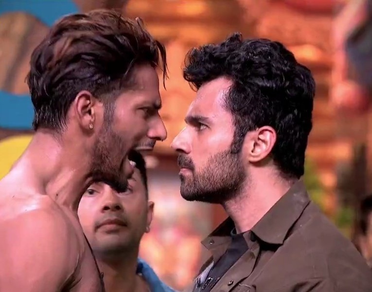 BiggBossDude's tweet image. let me just leave this here.

#AbhishekBajaj • #BB19 • #BiggBoss19