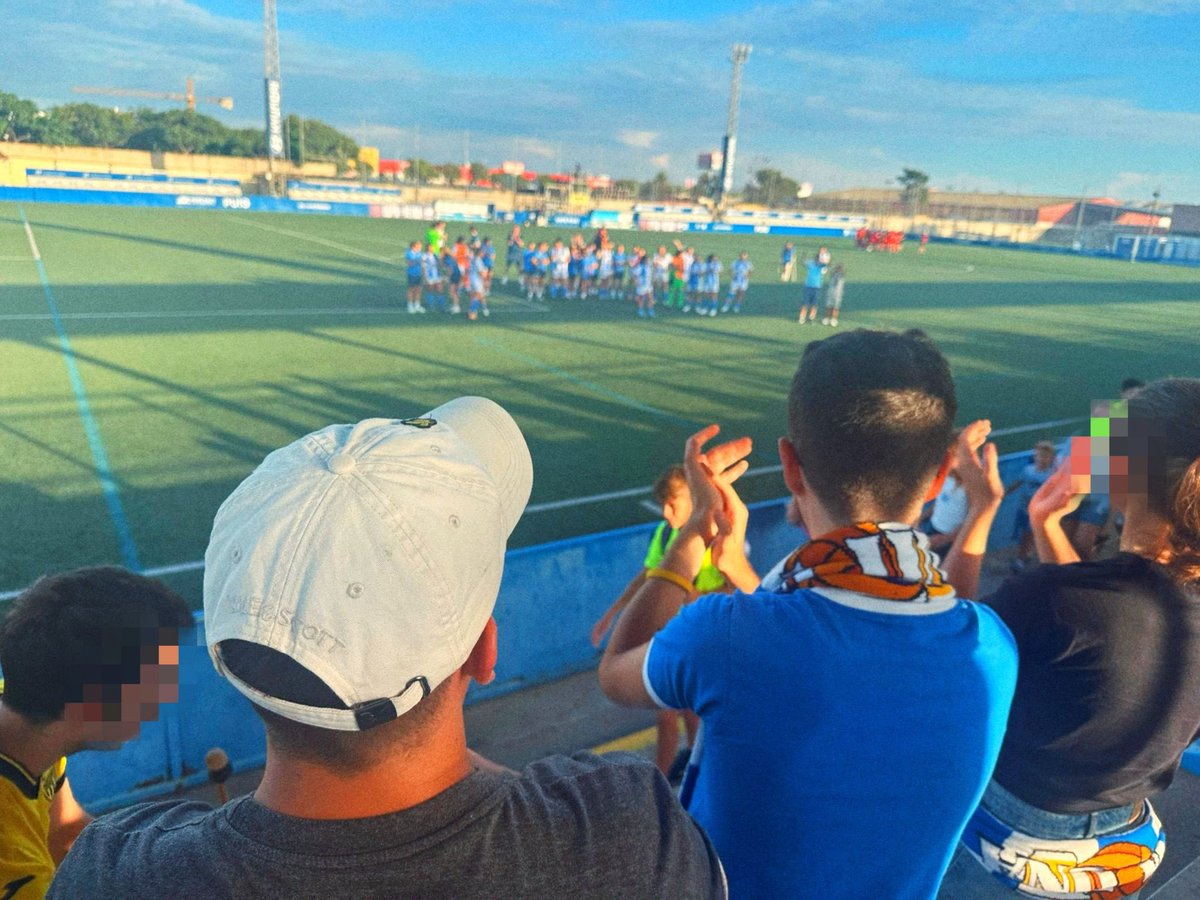 Avui hem estat animant al partit de Copa del primer equip femení davant l’AEM Lleida.

No ha pogut ser, però això acaba de començar i totes juntes farem coses grans enguany!

#UNAOBSESSIÓ 🤍💙