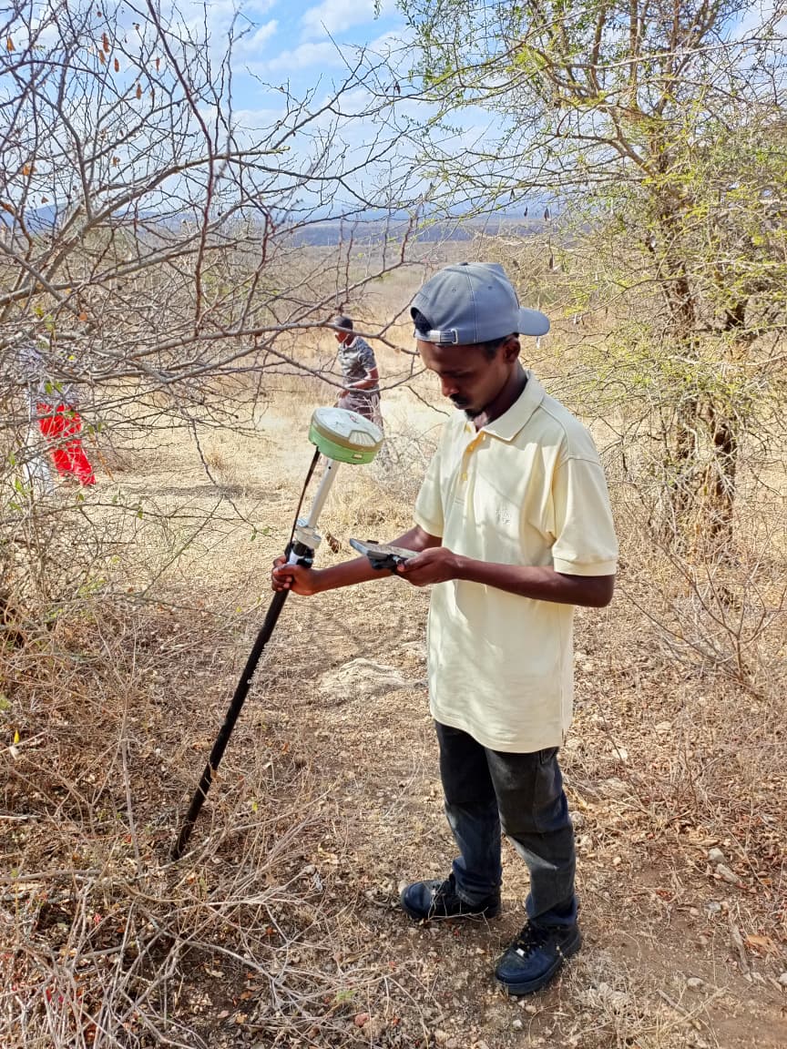 silvesterw55524's tweet image. Surveying comes before the soil tests.
📍 Accurate point location ensures geotechnical investigations are done on the right spot, preventing costly errors &amp;amp; unsafe designs.
#Surveying #Geotech #Engineering